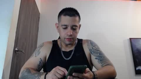     online show from February 2025 05:25:01 AM