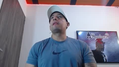     online show from October 2025 05:05:01 AM