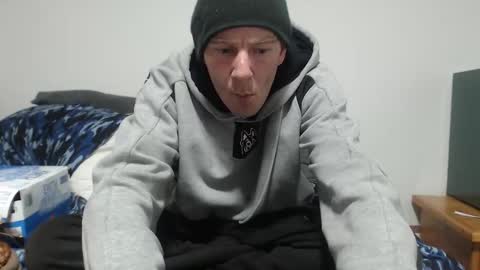 spazzy2 online show from November 2025 07:59:02 PM