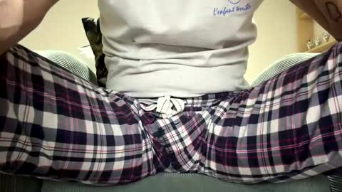 Snapshot of specialll27 chatting on February 2025 10:09:01 PM Dany online show from February 2025 10:09:01 PM