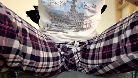 Snapshot of specialll27 chatting on February 2025 10:04:01 AM Dany online show from February 2025 10:04:01 AM