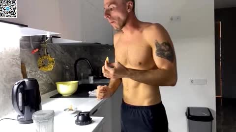 Alex online show from December 2025 09:57:01 PM