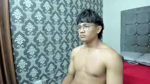 Snapshot of spencer__19 chatting on December 2025 12:21:01 PM Spencer online show from December 2025 12:21:01 PM