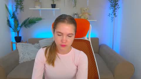 spicy_lexi online show from September 2025 06:24:02 AM