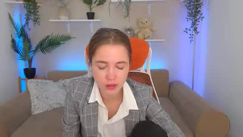 spicy_lexi online show from September 2025 06:25:02 AM