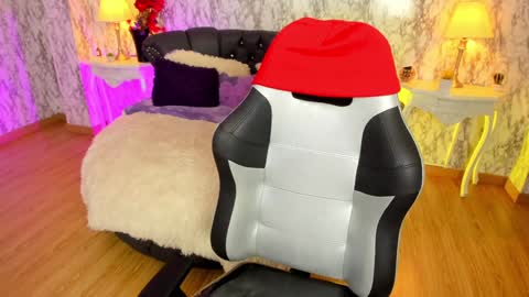 Amelia      GTM-5 817       IG Spicychoco am online show from January 2025 01:35:01 PM