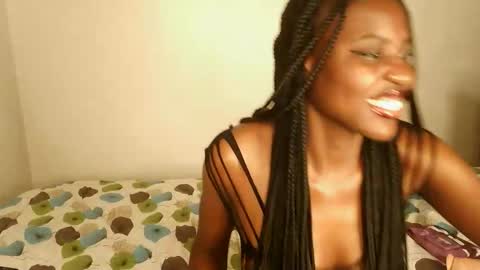 spicysashaa online show from September 2025 05:24:01 PM