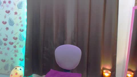 Kimmy online show from September 2025 09:42:02 AM