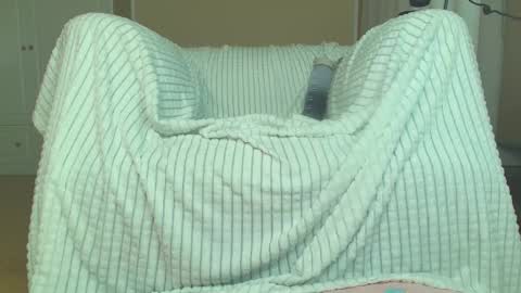 Snapshot of squikt chatting on October 2025 03:01:02 PM Amelia online show from October 2025 03:01:02 PM