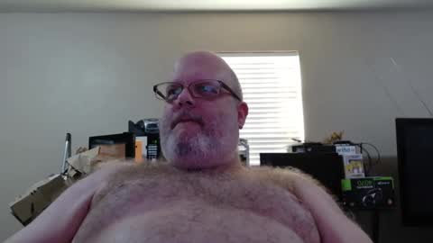 Snapshot of squirt_4me chatting on March 2025 10:39:02 PM Squirt online show from March 2025 10:39:02 PM