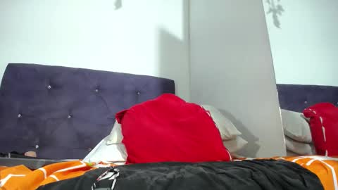 Snapshot of squirter_girl69 chatting on October 2025 04:53:02 PM squirter_girl69 online show from October 2025 04:53:02 PM