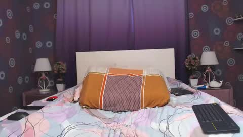 Snapshot of squirtyjess chatting on February 2025 06:30:02 AM just Jess online show from February 2025 06:30:02 AM