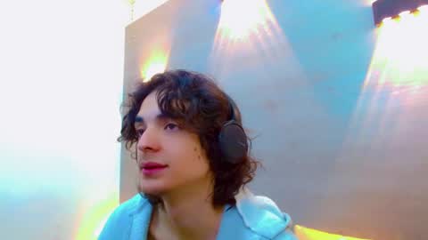 ethan online show from October 2025 02:25:02 PM