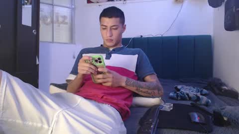 sr_porn01 online show from February 2025 01:40:01 PM