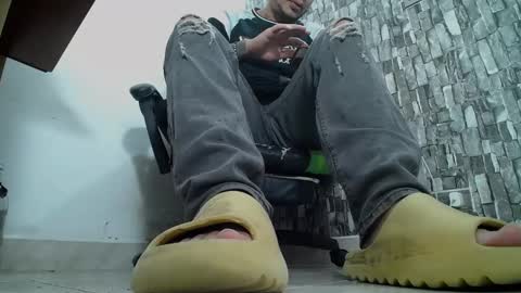 sr master cum its my old account online show from January 2025 06:33:01 AM