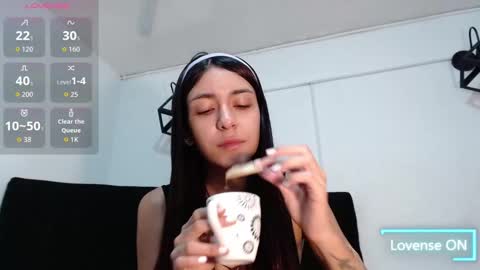 Snapshot of srta_luciana chatting on October 2025 12:50:01 PM . . online show from October 2025 12:50:01 PM