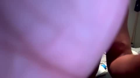 Snapshot of ssportz1392 chatting on November 2025 04:02:02 AM ssportz1392 online show from November 2025 04:02:02 AM