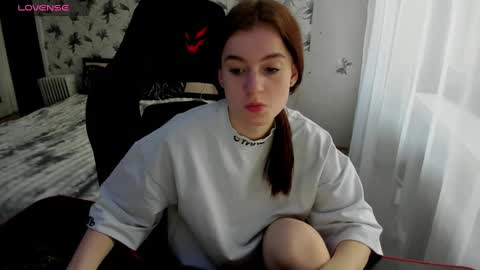 Stacey GMT5 Mo Tu We Th Fr Sa 3am -10am online show from January 2025 11:32:01 PM