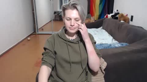 Snapshot of stacey_hot_01 chatting on December 2024 07:00:01 PM Stacey online show from December 2024 07:00:01 PM