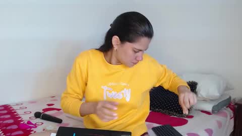 Snapshot of stacey_taylor7 chatting on December 2024 12:18:02 PM stacey_taylor7 online show from December 2024 12:18:02 PM