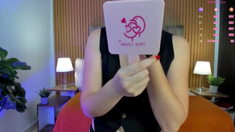 Stacy Woods online show from October 2025 01:34:02 PM