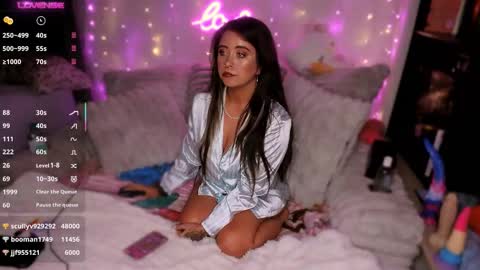 StacyCakes online show from October 2025 05:43:02 AM