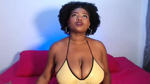 Snapshot of stacyhunterxxx chatting on March 2025 05:11:02 AM STACY   online show from March 2025 05:11:02 AM