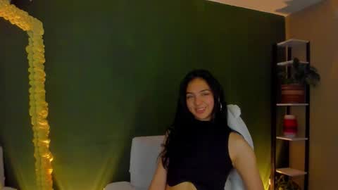 Snapshot of star_sub1 chatting on October 2025 10:06:02 PM star_sub1 online show from October 2025 10:06:02 PM