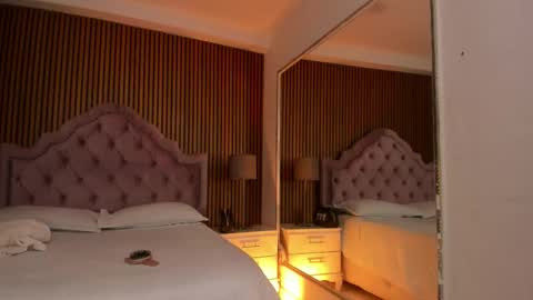 Snapshot of starbutterflyy_ chatting on October 2025 04:15:02 AM STAR online show from October 2025 04:15:02 AM