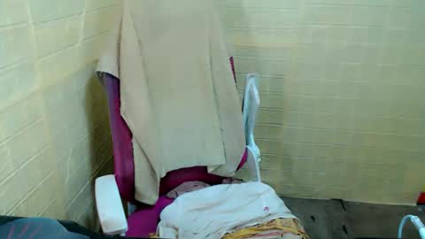 juicyFoxCocky online show from October 2025 05:07:02 AM