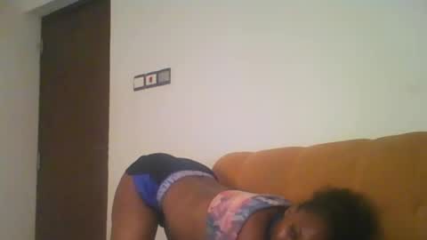 Snapshot of stargirl880271 chatting on January 2025 03:33:01 AM isha online show from January 2025 03:33:01 AM