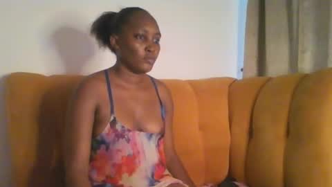 Snapshot of stargirl880271 chatting on February 2025 04:00:02 AM isha online show from February 2025 04:00:02 AM