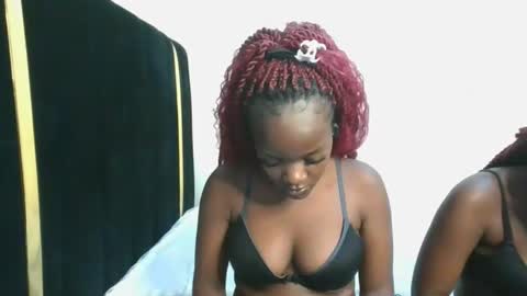 lia online show from November 2025 06:19:02 PM