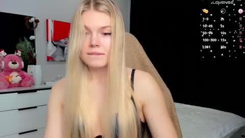 Caroline online show from February 2025 04:19:02 AM