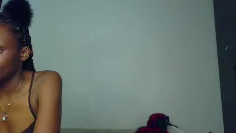 starlight_c online show from November 2025 12:37:02 PM