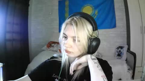 Katie online show from September 2025 10:59:02 AM
