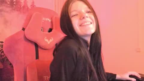 Snapshot of stasyacollins chatting on December 2025 12:31:02 PM Stasia online show from December 2025 12:31:02 PM