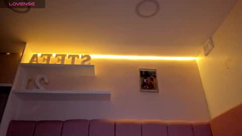 Stefa Gomez  online show from February 2025 06:09:01 PM