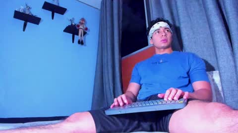 Snapshot of stefann_salvatore chatting on January 2025 07:15:01 AM Stefann Salvatore online show from January 2025 07:15:01 AM