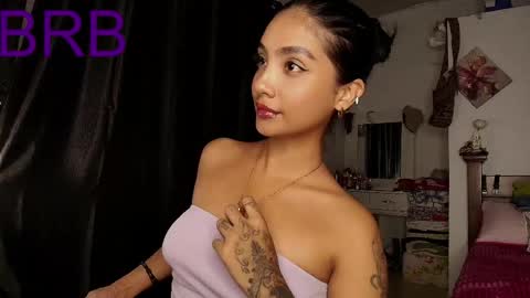 Snapshot of stefanny_pllus chatting on October 2025 12:00:02 AM Im MiaIts my first day here online show from October 2025 12:00:02 AM
