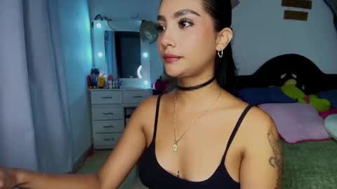 Snapshot of stefanny_pllus chatting on October 2025 11:27:01 PM Im MiaIts my first day here online show from October 2025 11:27:01 PM