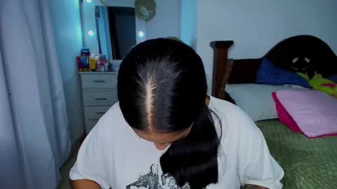 Snapshot of stefanny_pllus chatting on October 2025 12:54:01 AM Im MiaIts my first day here online show from October 2025 12:54:01 AM