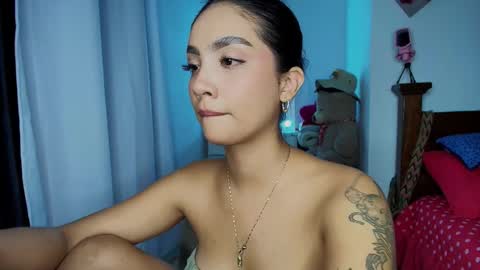 Snapshot of stefanny_pllus chatting on October 2025 12:57:01 AM Im MiaIts my first day here online show from October 2025 12:57:01 AM
