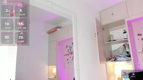 Snapshot of stefannyevans_ chatting on November 2025 12:16:02 PM stefannyevans_ online show from November 2025 12:16:02 PM