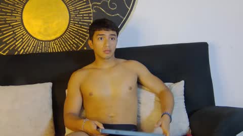 Stefano online show from November 2025 12:16:02 PM