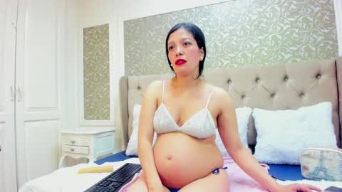 Snapshot of stefany_adams_ chatting on November 2025 02:50:02 PM Stefany online show from November 2025 02:50:02 PM