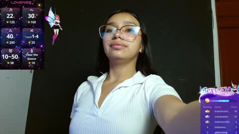 Stefanny lopez online show from December 2024 12:38:02 PM