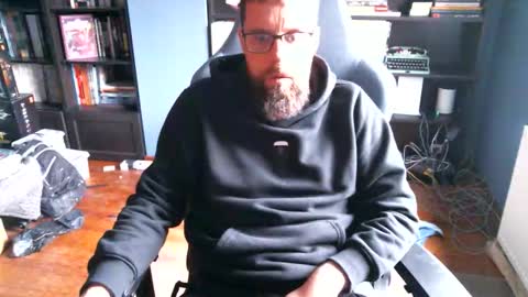 Snapshot of stefffg chatting on October 2025 02:13:02 PM MeStef online show from October 2025 02:13:02 PM