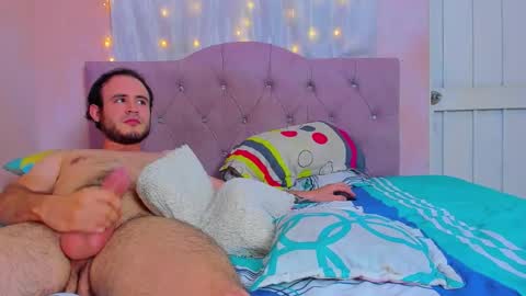 Snapshot of stefi_and_alexander chatting on October 2025 11:10:02 PM stefi_and_alexander online show from October 2025 11:10:02 PM