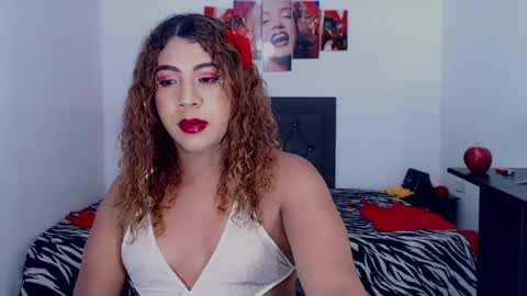 stefidolllatina online show from February 2025 01:21:01 AM